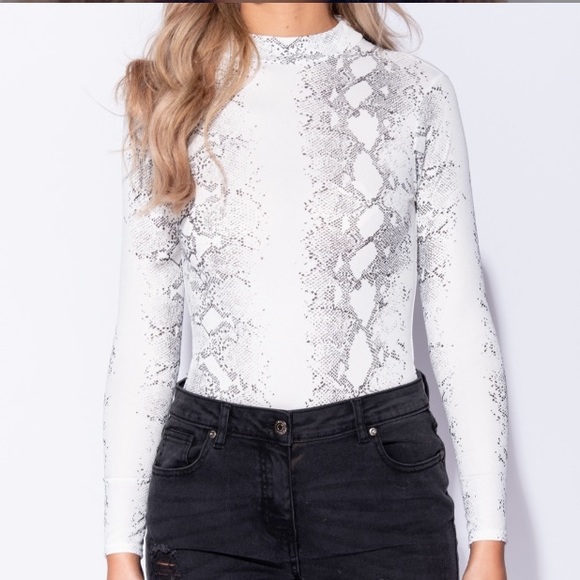 🐍White Snake Print High Neck Bodysuit - Picture 5 of 6